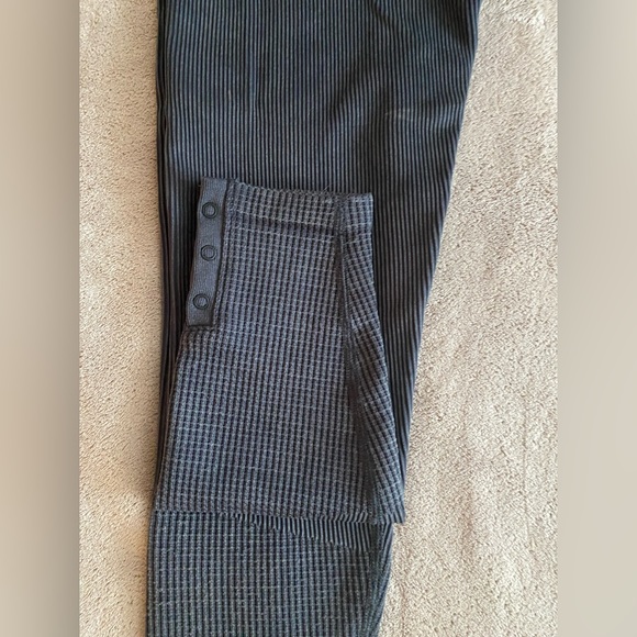 Aerie OFFLINE Main Squueze High Waisted Waffle Legging Size Medium - Picture 4 of 4